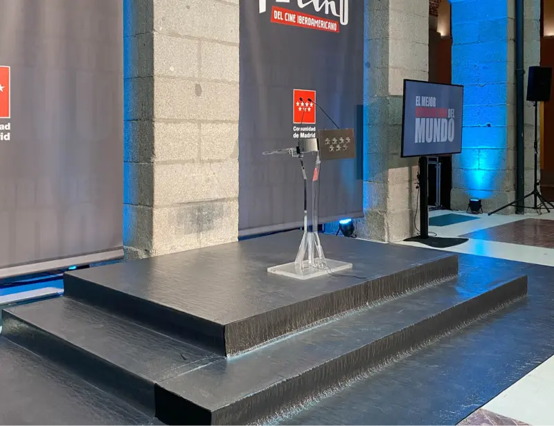 Escenario de premios cine iberoamericano en Madrid.