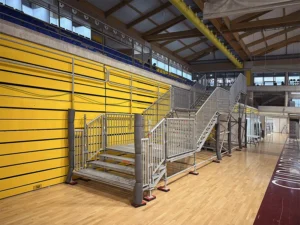 Escalera Layher en alquiler